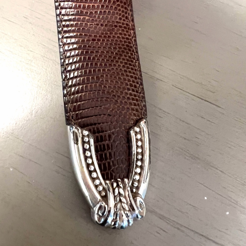 Brighton Belt Brown Embossed Leather Size Medium 30 Silver Gold Hardware 40358 - Picture 3 of 9
